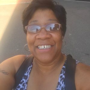 Meet your Posher, Krystal